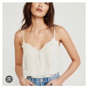 NWT Abercrombie Lace Cami Cream Leopard Pattern